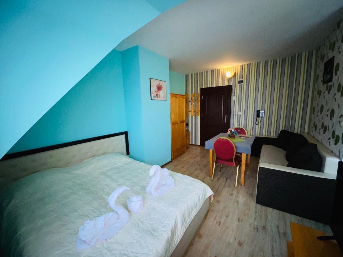 Hotel Svishtov Extérieur photo
