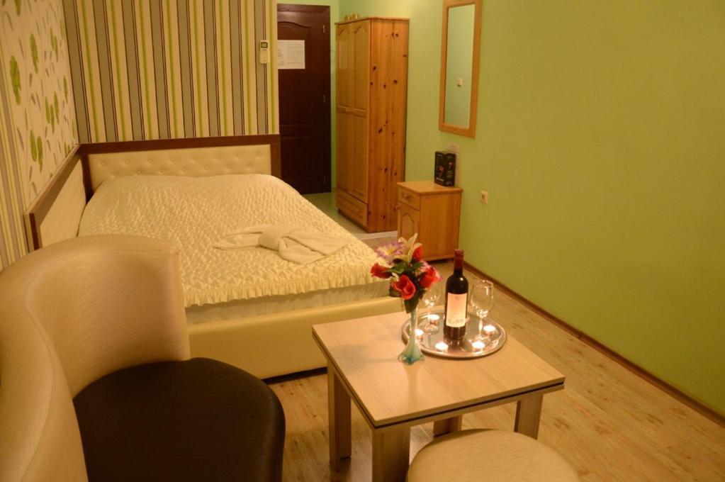 Hotel Svishtov Extérieur photo
