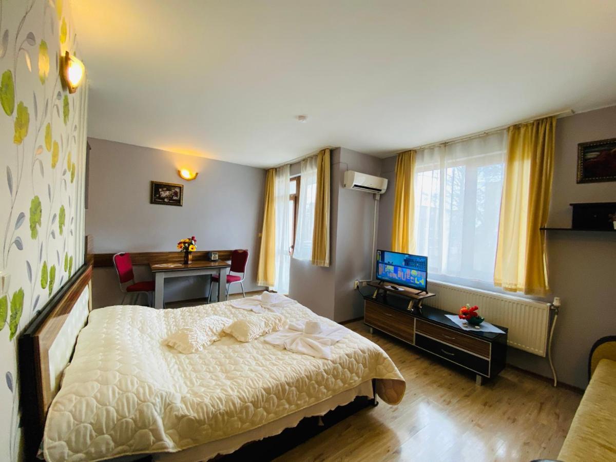 Hotel Svishtov Extérieur photo