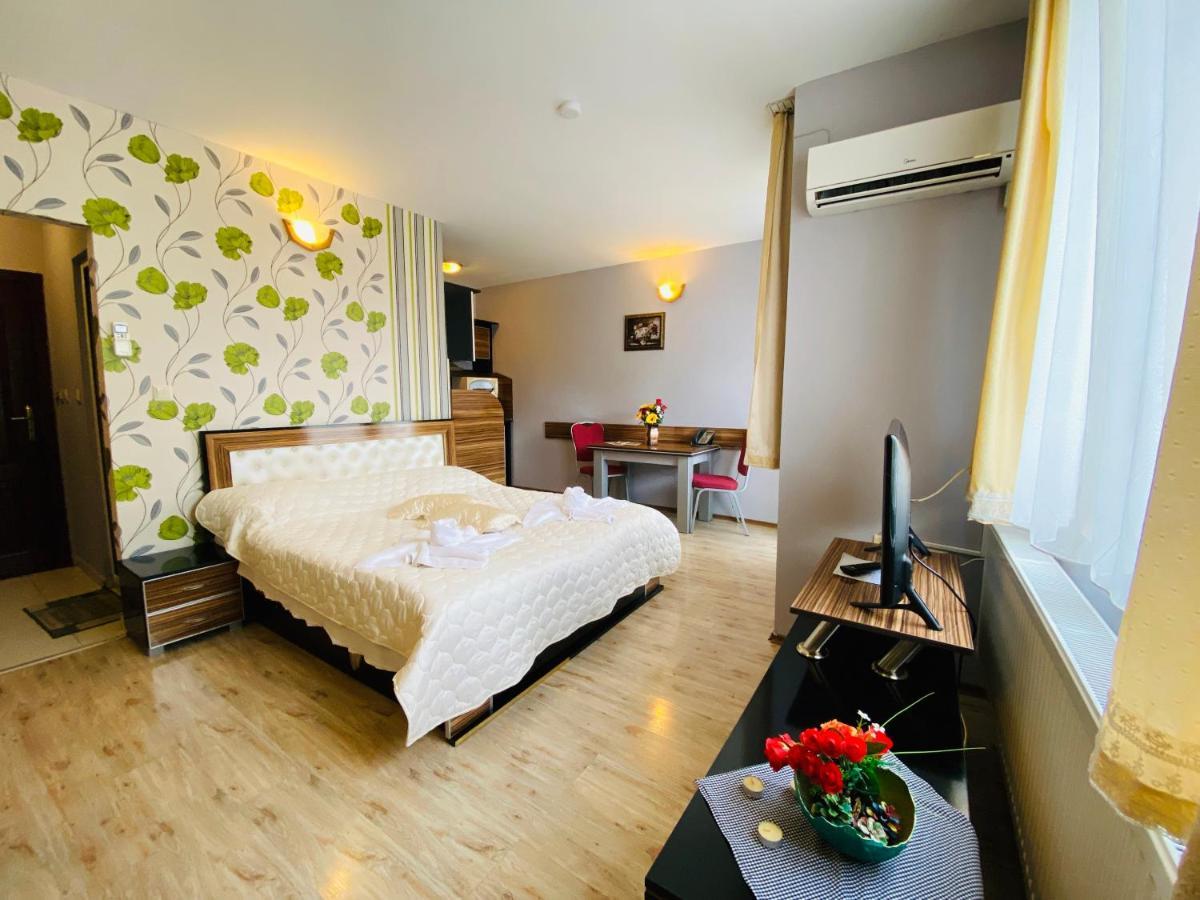 Hotel Svishtov Extérieur photo