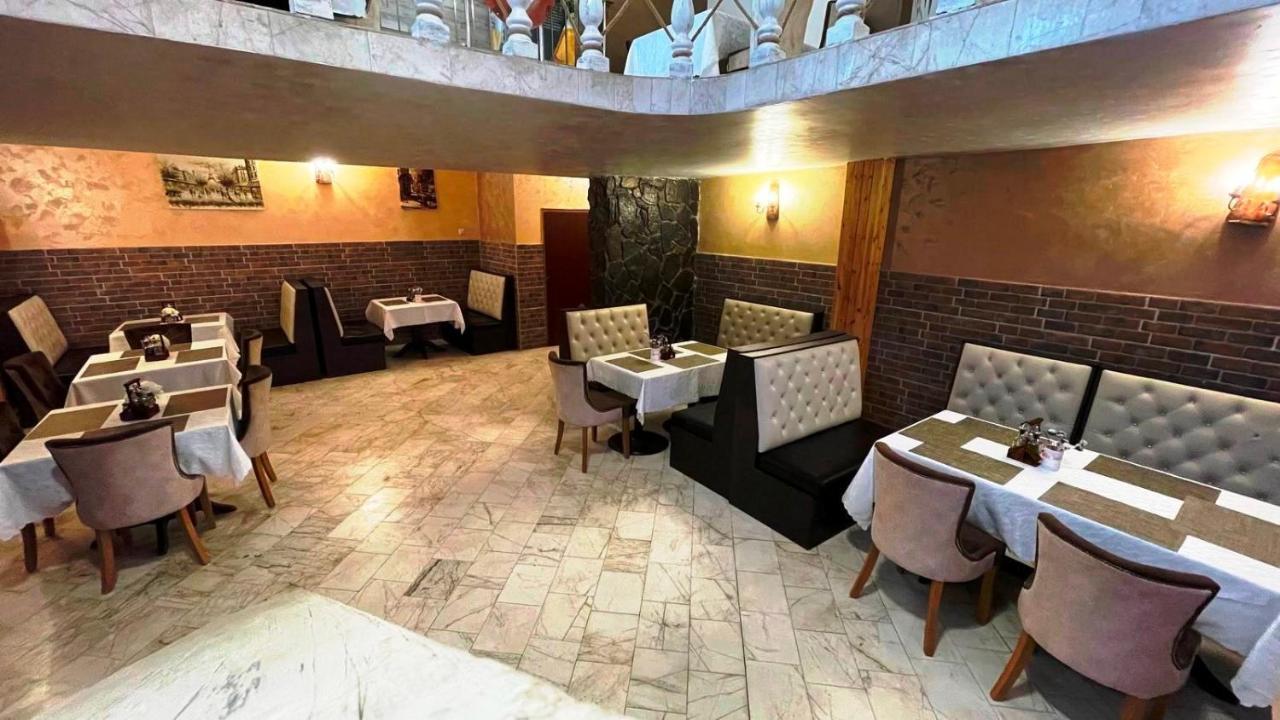 Hotel Svishtov Extérieur photo