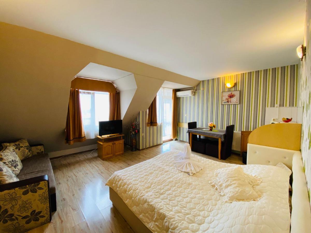 Hotel Svishtov Extérieur photo