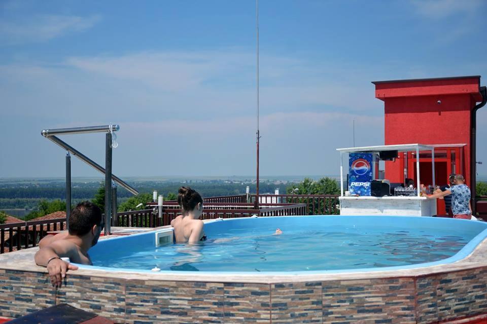 Hotel Svishtov Extérieur photo